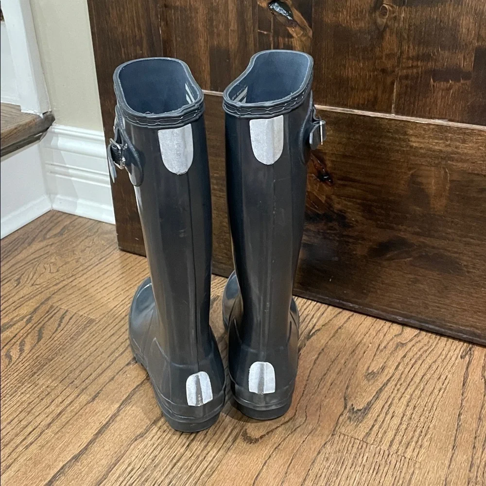HUNTER Original Big Kid Rain Boot Kids Unisex 4 boy 5 girl Grey